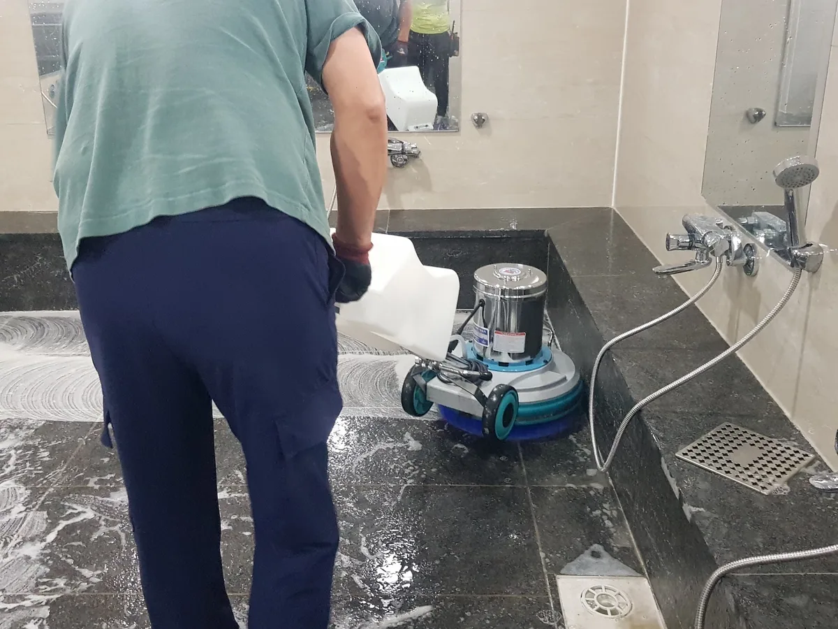 남구 삼산동 찜질방 수전·샤워기 건식 사우나 위생청소 사례 - 행진크린
